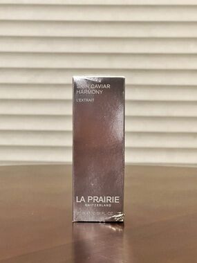 La Prairie Metallic Silver Skin Caviar Harmony L'Extrait Packaging